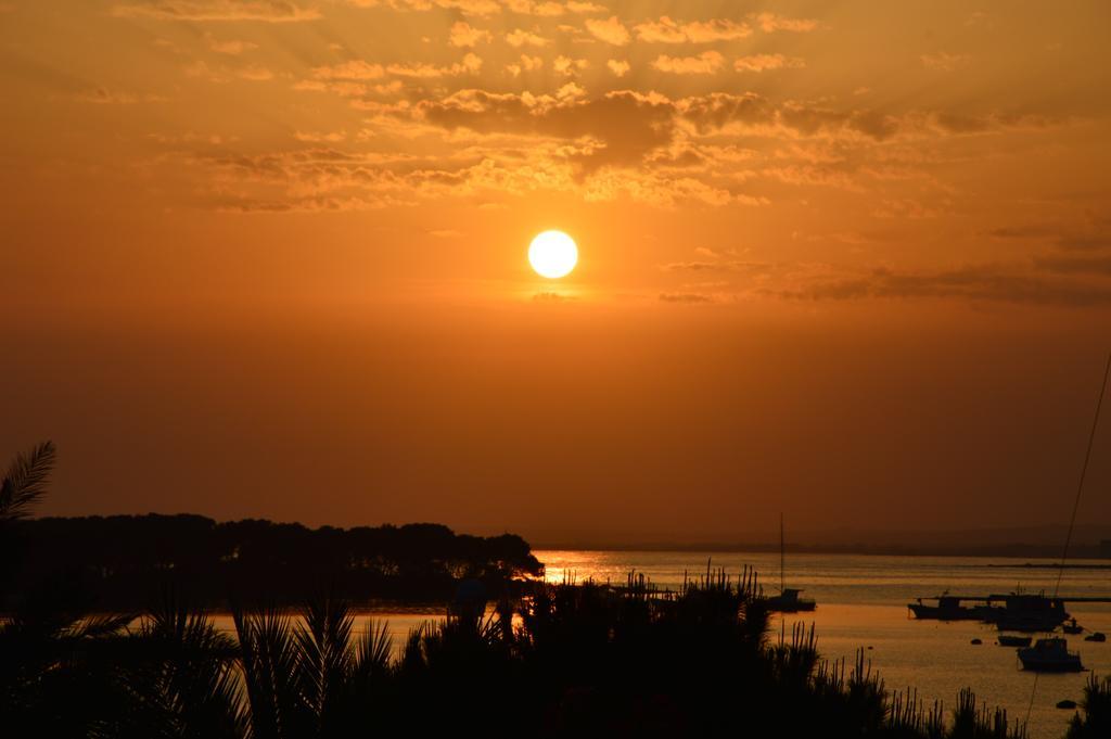 L'Angulus Ridet Hotel Porto Cesareo Luaran gambar